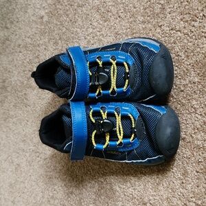 listing-status-banner